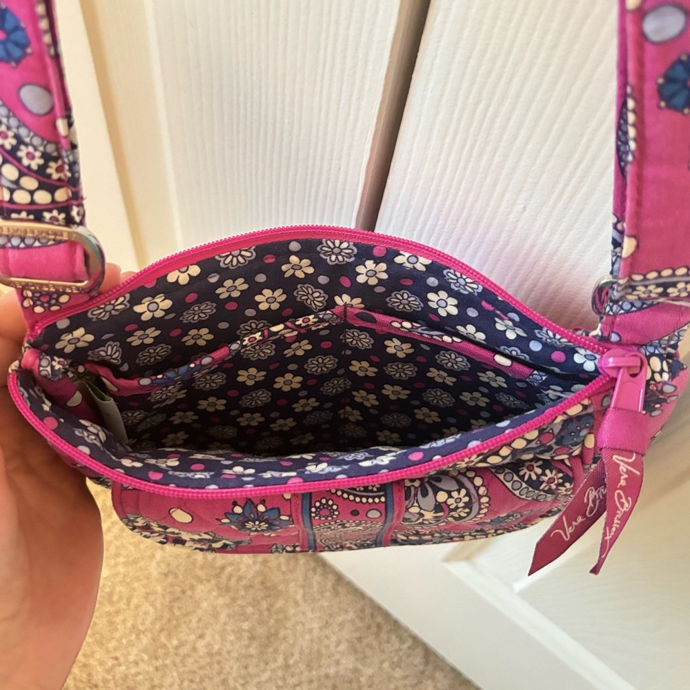 VERA BRADLEY Lizzy Boysenberry Crossbody Purse Organizer Wallet Handbag Pink - Picture 10 of 14